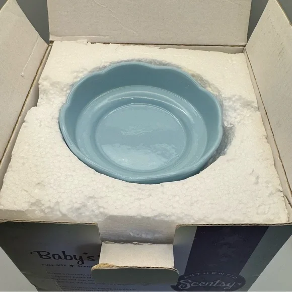 Scentsy Baby’s Breath Blue Wax Warmer Retired Full Size w/ Box – Looks Unused - Picture 10 of 16